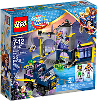 Конструктор Lego DC Super Hero Girls Секретный бункер Бэтгёрл 41237 - 