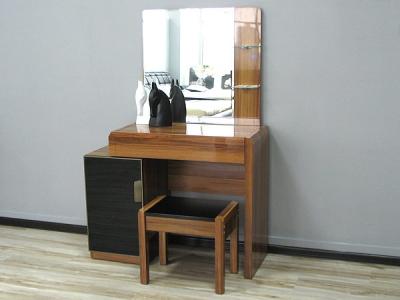 Туалетный столик с зеркалом Королевство сна Gabriella-002 (коричневый с черным) - в интерьере