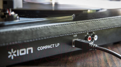 Проигрыватель виниловых пластинок iON Compacto LP