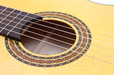 Акустическая гитара Hora N1010 (натуральный цвет)