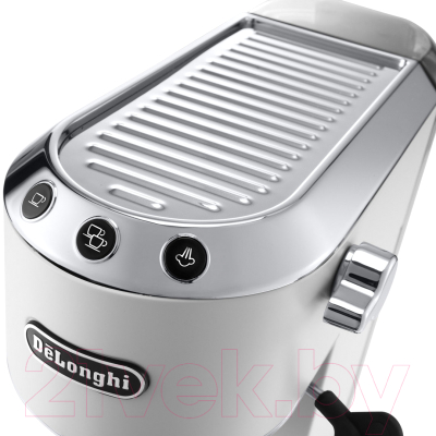 Кофеварка эспрессо DeLonghi Dedica EC685.W