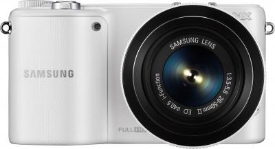 Беззеркальный фотоаппарат Samsung NX2000 (EV-NX2000BFWRU) White - вид спереди