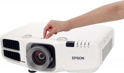 Проектор Epson EB-G6050W - общий вид