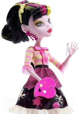 Кукла с аксессуарами Mattel Monster High Творческие монстры Дракулаура BDF11 / BDF12
