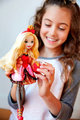 Кукла с аксессуарами Mattel Ever After High Школа Дочь Белоснежки / CFB14/BBD52