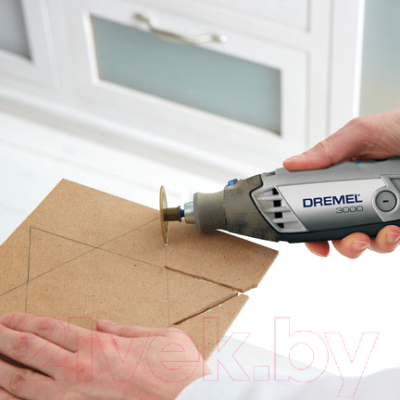 Профессиональный гравер Dremel 3000 M (F.013.300.0NN)