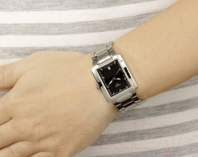 Часы наручные женские Tissot T061.310.11.051.00