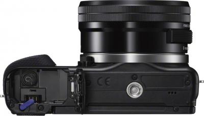 Беззеркальный фотоаппарат Sony NEX-3NL (Black) - вид снизу