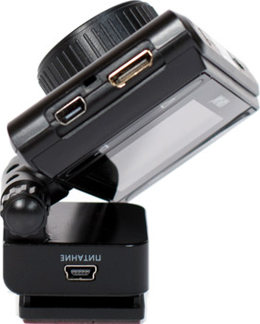 Автомобильный видеорегистратор КАРКАМ QL3 Mini - вид сбоку