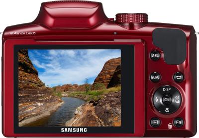 Компактный фотоаппарат Samsung WB2100 (EC-WB2100BPRRU Red) - вид сзади