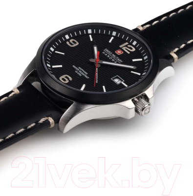 Часы наручные мужские Swiss Military Hanowa 06-4277.33.007