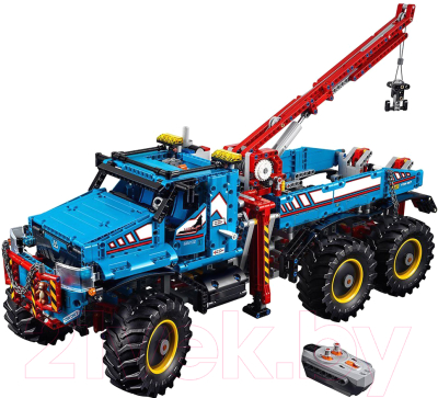 Конструктор управляемый Lego Technic Аварийный внедорожник 6x6 / 42070