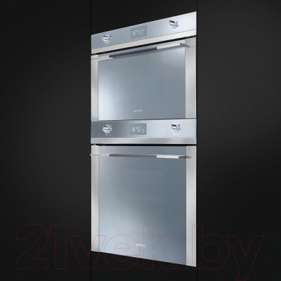 Микроволновая печь Smeg SF4120M