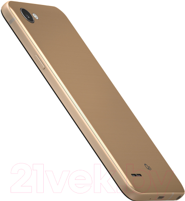 Смартфон LG Q6 32Gb / M700AN (золото)