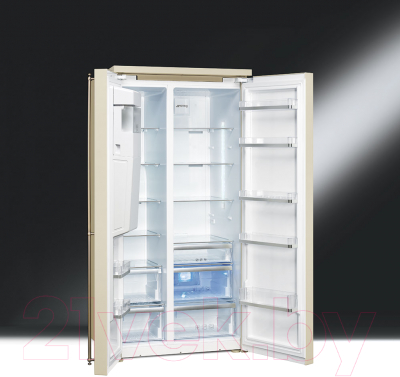 Холодильник с морозильником Smeg SBS8004PO