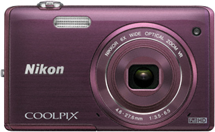 Компактный фотоаппарат Nikon Coolpix S5200 (Plum) - вид спереди