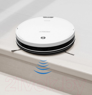 Робот-пылесос Ecovacs Deebot M82