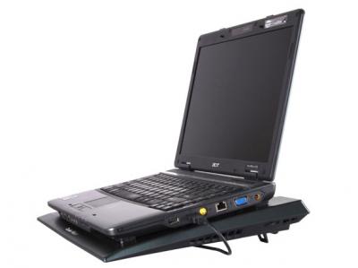 Подставка для ноутбука Cooler Master NotePal Ax (R9-NBC-4WBK-GP) - с ноутбуком