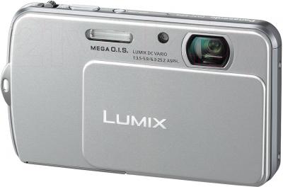 Компактный фотоаппарат Panasonic Lumix DMC-FP5EE-S (Silver) - общий вид
