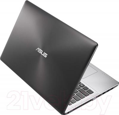Ноутбук Asus X550CC-XO095D - вид сзади