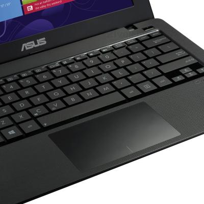 Ноутбук Asus X200CA-KX018D - тачпад и клавиатура