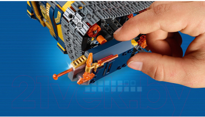Конструктор Lego Nexo Knights Мобильный арсенал Акселя 72006