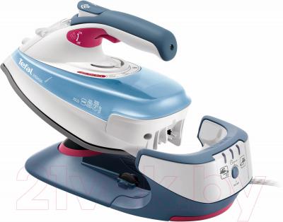 Беспроводной утюг Tefal FV9915E0 - утюг и подставка