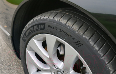Летняя шина Michelin Pilot Sport 4 225/50R17 98W