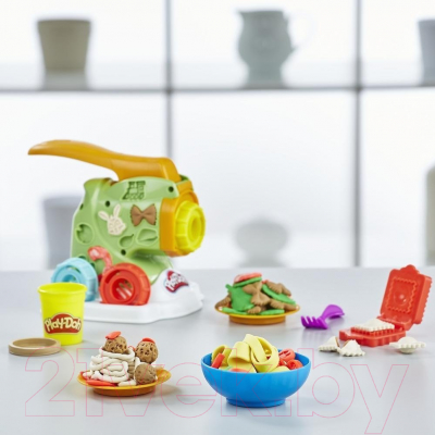 Набор для лепки Hasbro Play-Doh Машинка для лапши / B9013