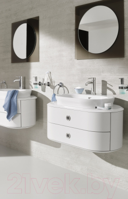 Смеситель GROHE Essense New 23589001