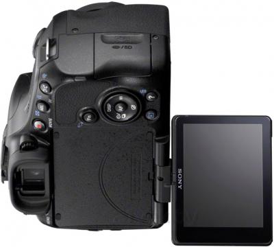 Зеркальный фотоаппарат Sony Alpha SLT-A65L - поворотный экран