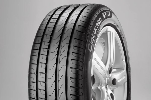 Летняя шина Pirelli Cinturato P7 215/55R17 94V