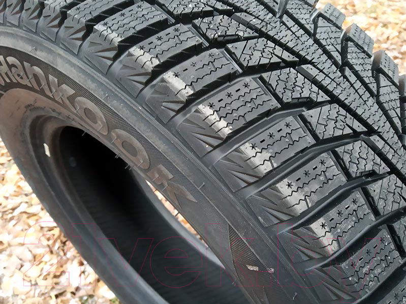 Зимняя шина Hankook Winter i*cept X RW10 255/55R19 111T