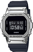 Часы наручные мужские Casio GM-5600-1ER - 