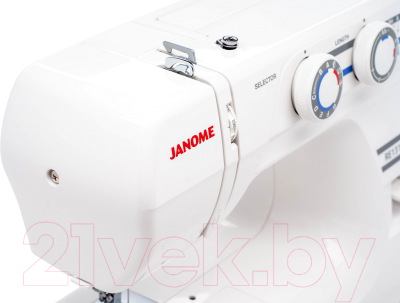 Швейная машина Janome RE-1312