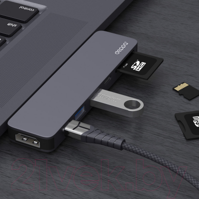 USB-хаб Deppa USB-C 7-в-1 / 73122 (серебристый)