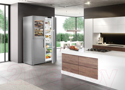Холодильник с морозильником Liebherr SBSes 8486