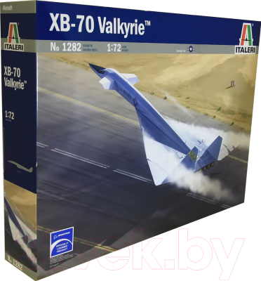 

Сборная модель Italeri, Сверхзвуковой высотный бомбардировщик XB-70 Valkirye 1:72 / 1282