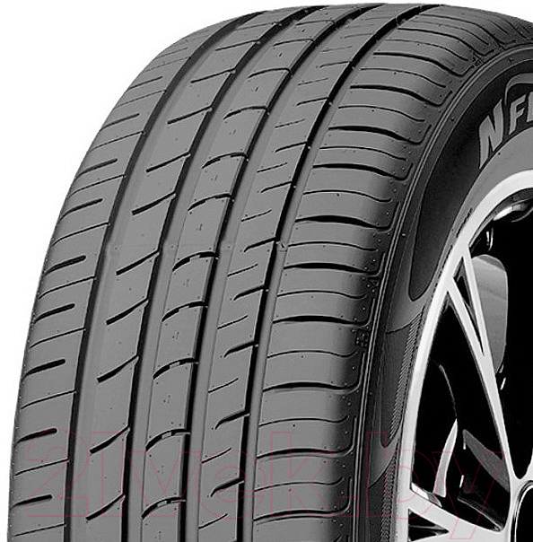 Летняя шина Nexen N'Fera RU1 205/55R17 91V