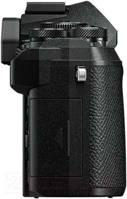 Беззеркальный фотоаппарат Olympus E-M5 Mark III Kit 12-40mm (черный)
