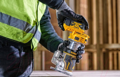 Профессиональный фрезер DeWalt DCW600N-XJ