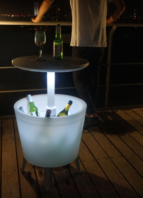Стол садовый Keter Illuminated Cool Bar / 231366 (белый)