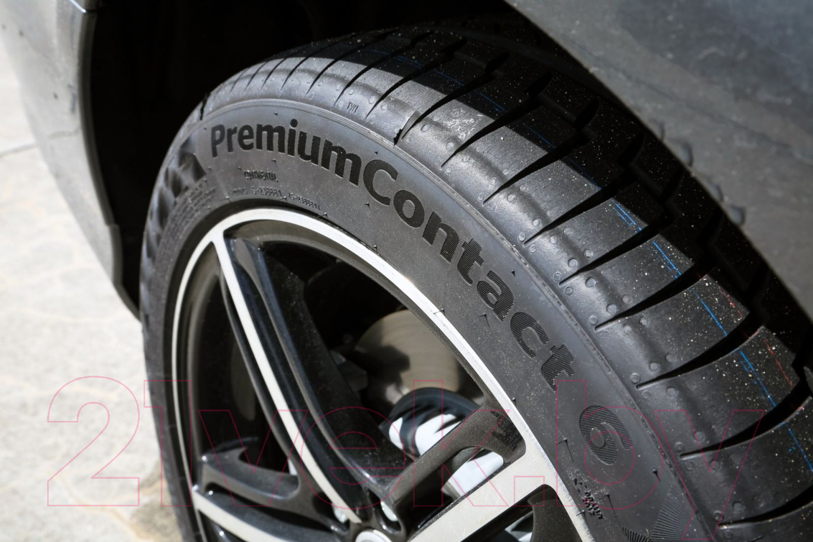 Летняя шина Continental PremiumContact 6 245/50R19 101Y