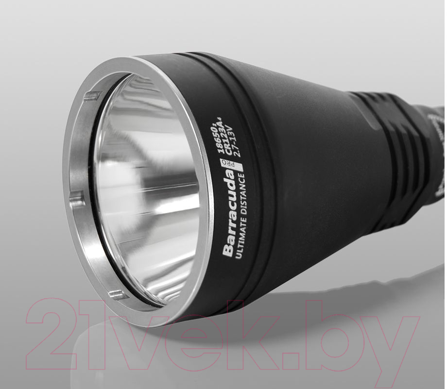 Фонарь Armytek Barracuda Pro v2 XHP35 HI / F03302SC