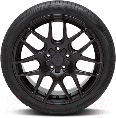 Летняя шина Roadstone N'Fera SU1 245/40R20 99Y