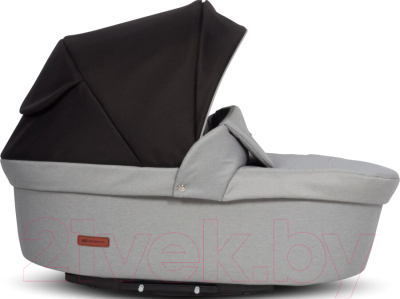 Детская универсальная коляска Riko Basic Plus 2 в 1 (02/Grey Fox)
