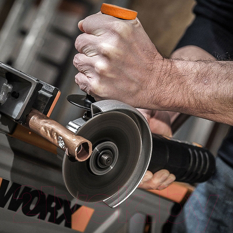 Угловая шлифовальная машина Worx WX803.9