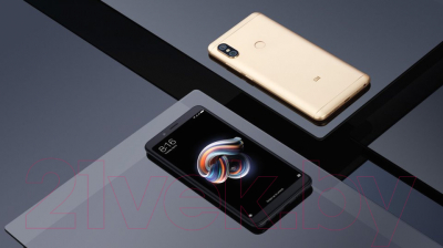 Смартфон Xiaomi Redmi Note 5 4GB/64GB (черный)