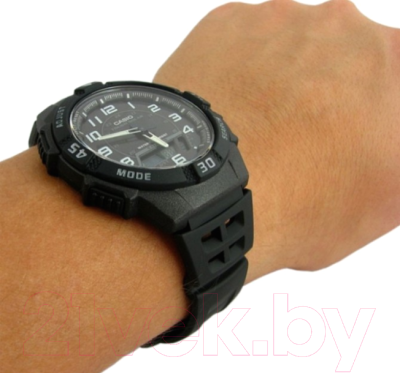 Часы наручные мужские Casio AQ-S800W-1BVEF
