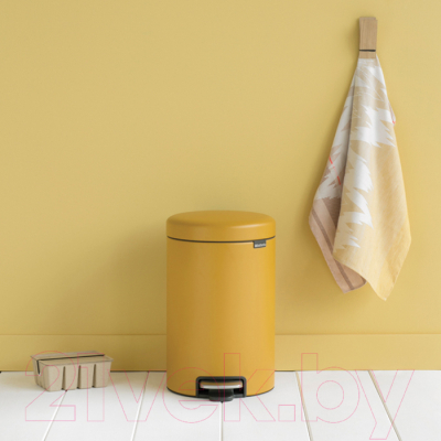 Мусорное ведро Brabantia Pedal Bin NewIcon / 115868 (12л, минерально-горчичный)